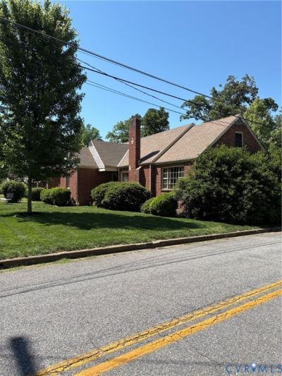1876 Coggin Street Petersburg, VA 