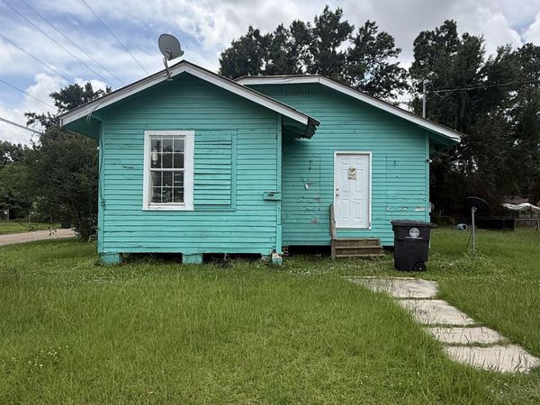 2684 Amarillo St, Baton Rouge, LA 70805