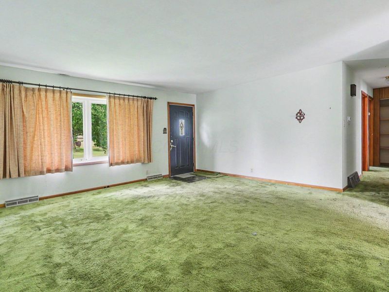 59 Carey Lane, Heath, OH 43056 Photo 3