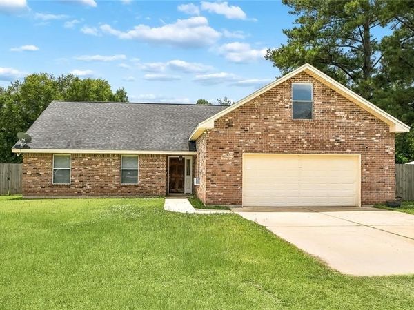 15236 ARLEEN NORMAND Drive, Covington, LA 70435