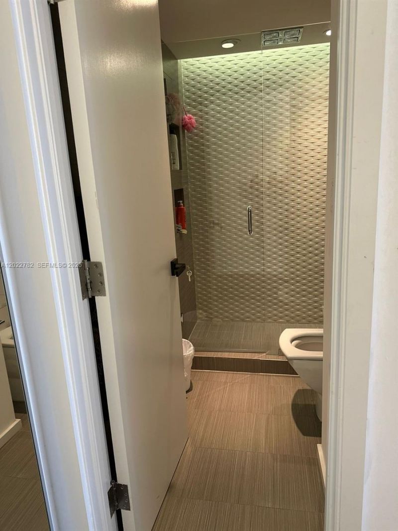 1450 Brickell Bay Dr , Unit 1907, Miami, FL 33131 Photo