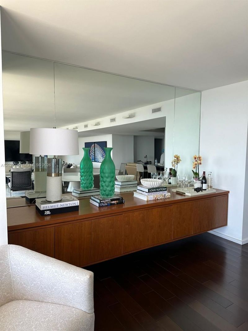 1450 Brickell Bay Dr , Unit 1907, Miami, FL 33131 Photo
