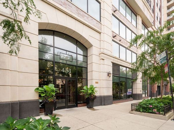 451 W HURON Street , Unit 509, Chicago, IL 60654
