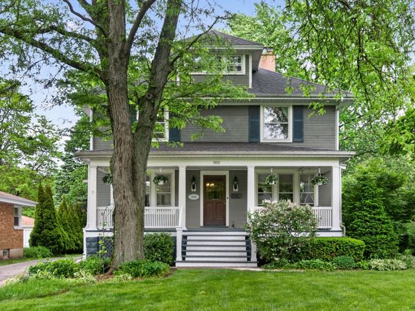 503 S Summit Avenue , Villa Park, IL 60181