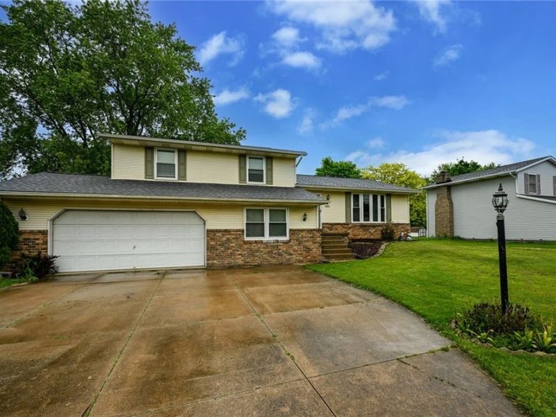5323 Francesca Street NE, Louisville, OH 44641 Photo 2