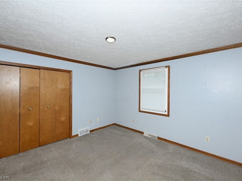 5323 Francesca Street NE, Louisville, OH 44641 Photo 30