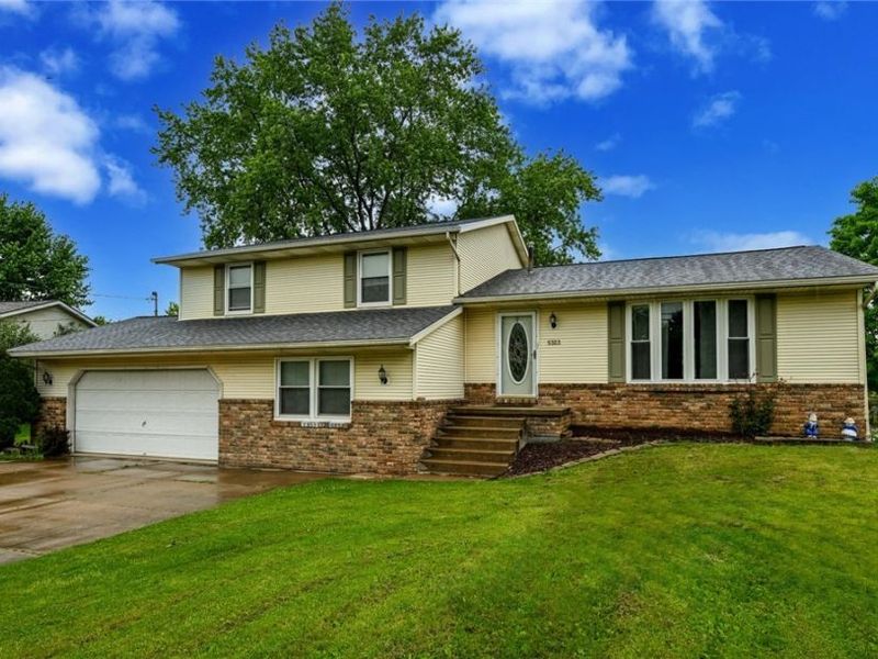 5323 Francesca Street NE, Louisville, OH 44641 Photo 5