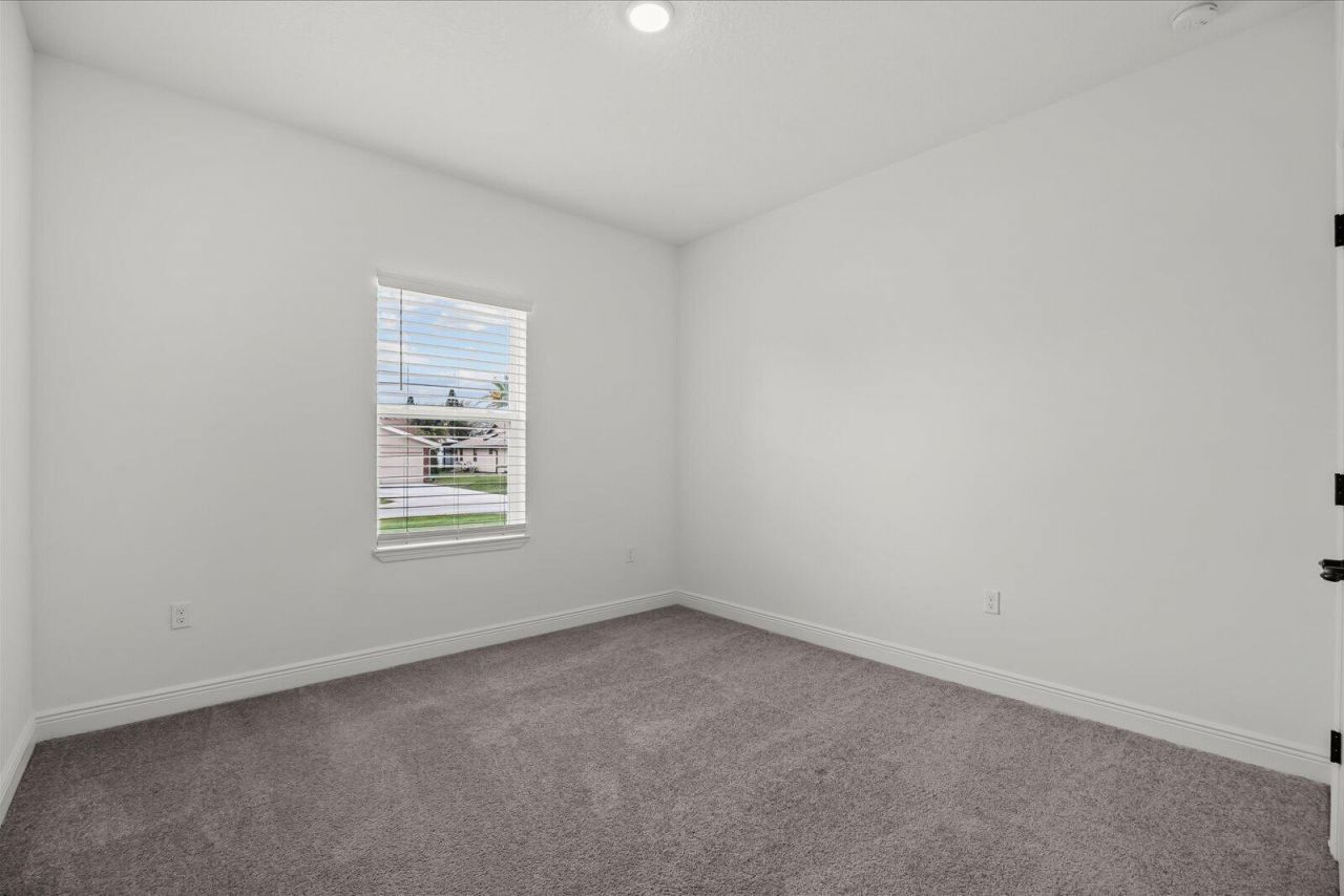 1561 SE Portillo Road, Port Saint Lucie, FL 34952 Photo
