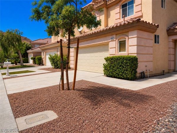 202 Lenape Heights Avenue, Las Vegas, NV 89148