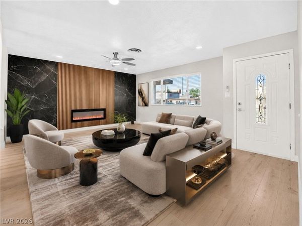 233 N 23rd Street , Las Vegas, NV 89101