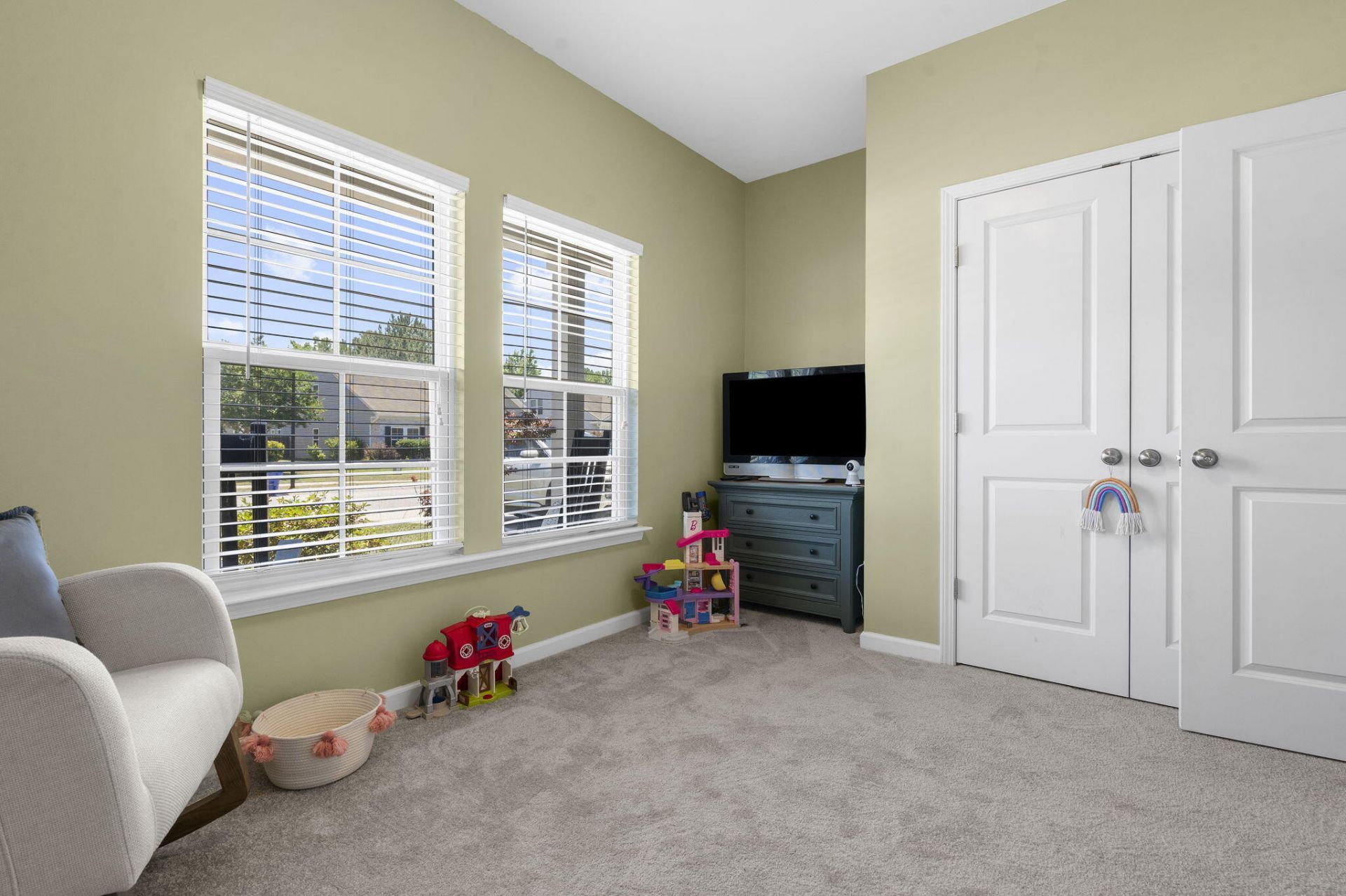 3310 Zoe Street Photo 30