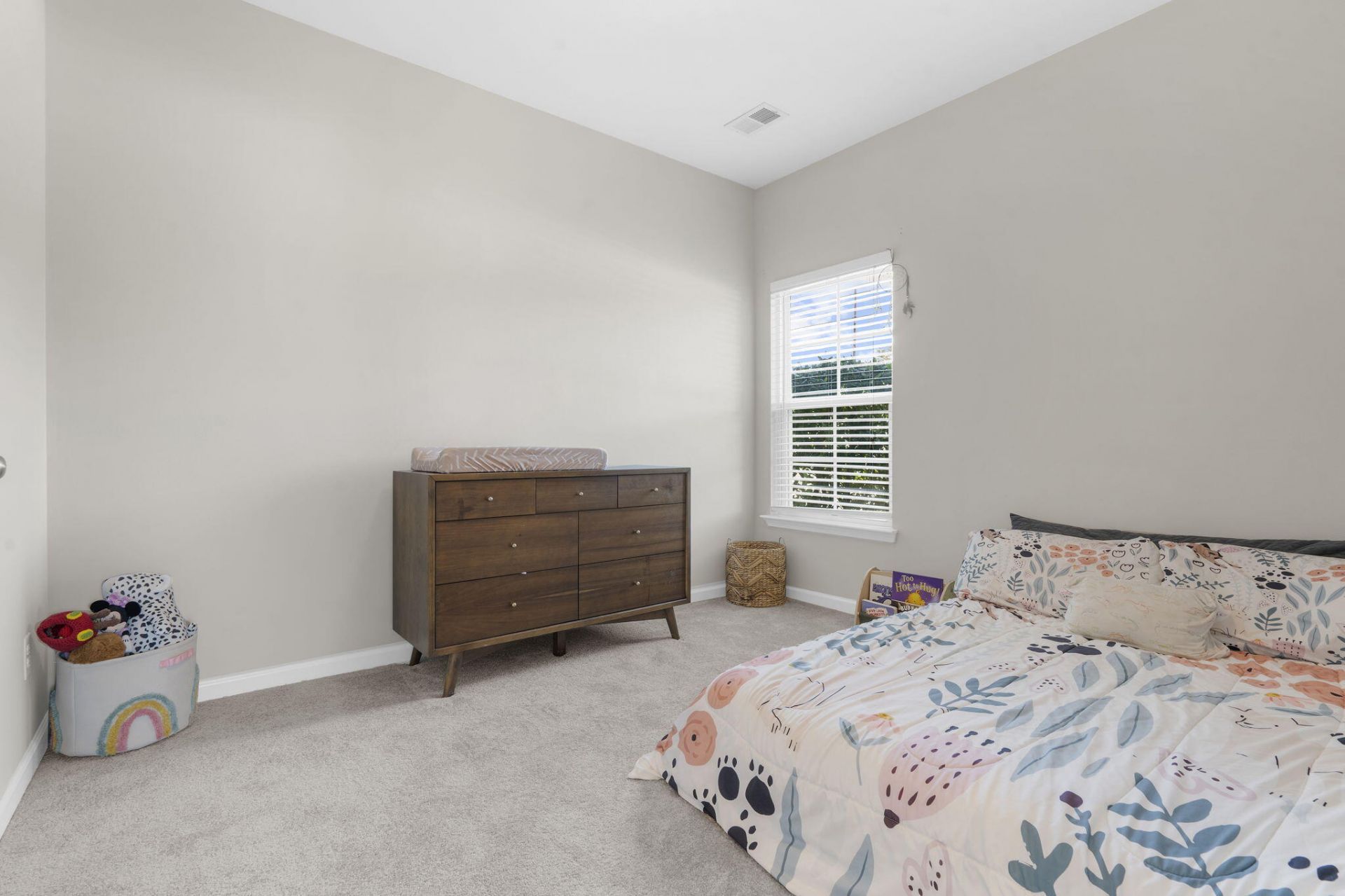 3310 Zoe Street Photo 31