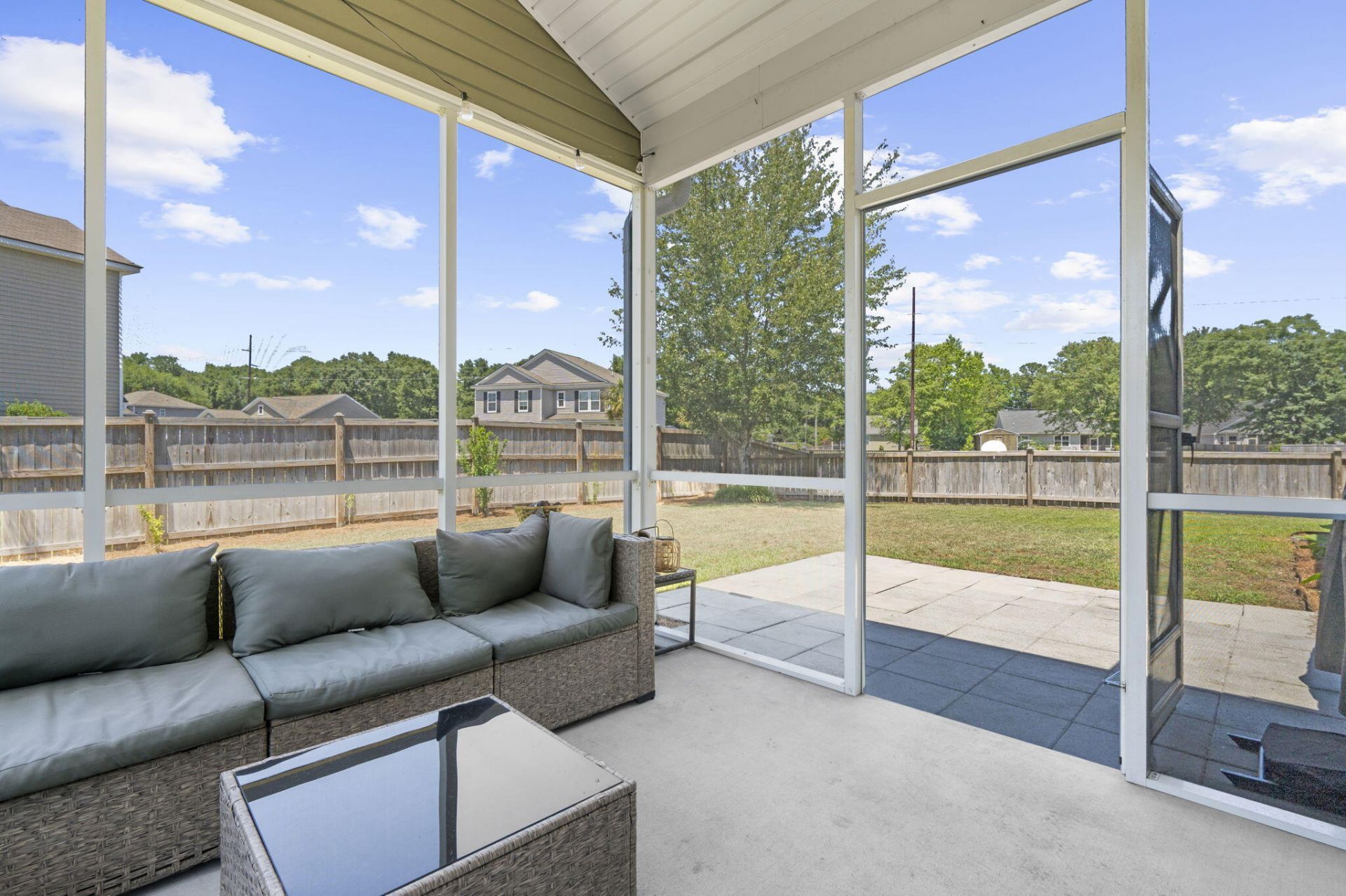 3310 Zoe Street Photo 40