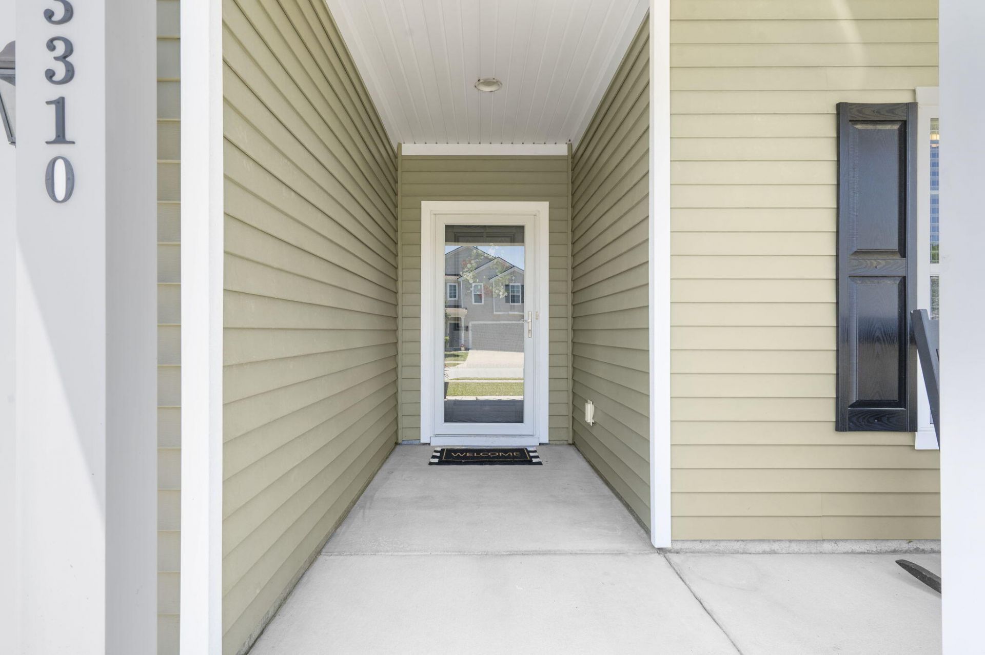 3310 Zoe Street Photo 6