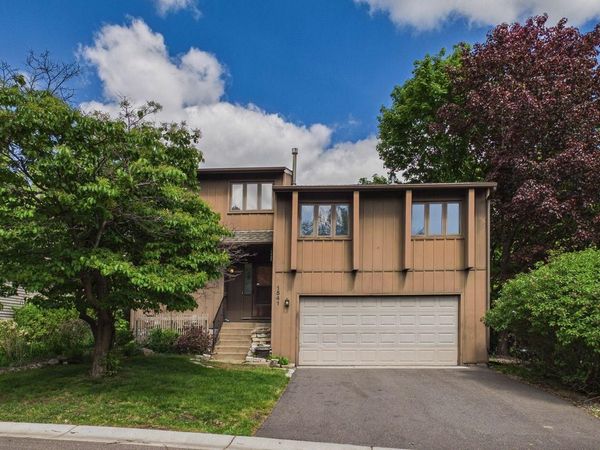 1541 S Bavarian Pass, Fridley, MN 55432