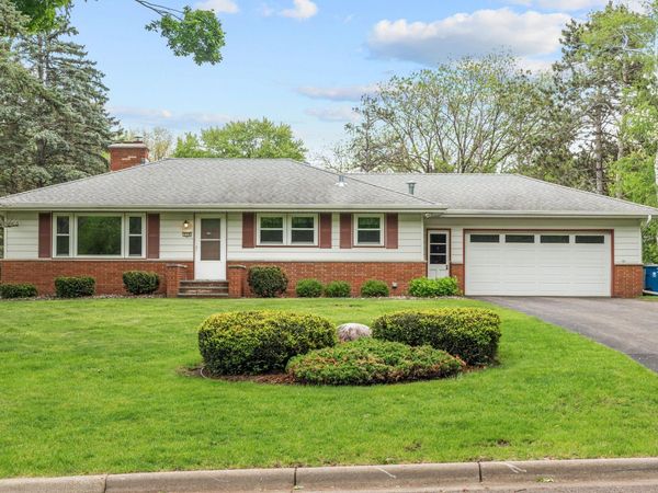 310 Lanewood Lane N, Plymouth, MN 55447