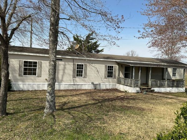 131 Crescent Ln , Big Rock, TN 37023