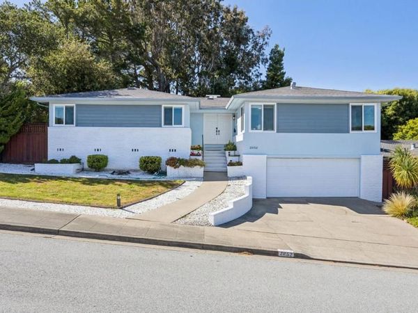 2852 Mariposa Drive, Burlingame, CA 94010