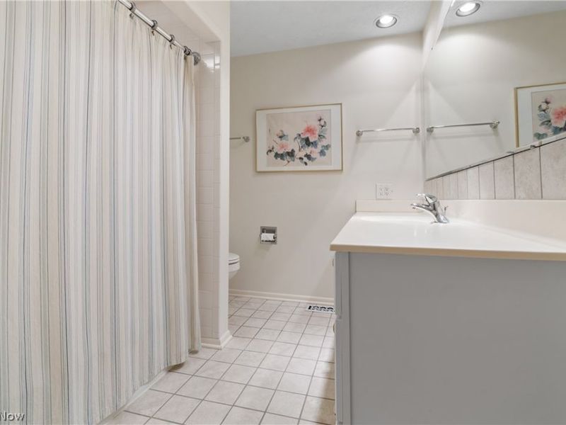 3200 Croydon Drive NW, Canton, OH 44718 Photo 25
