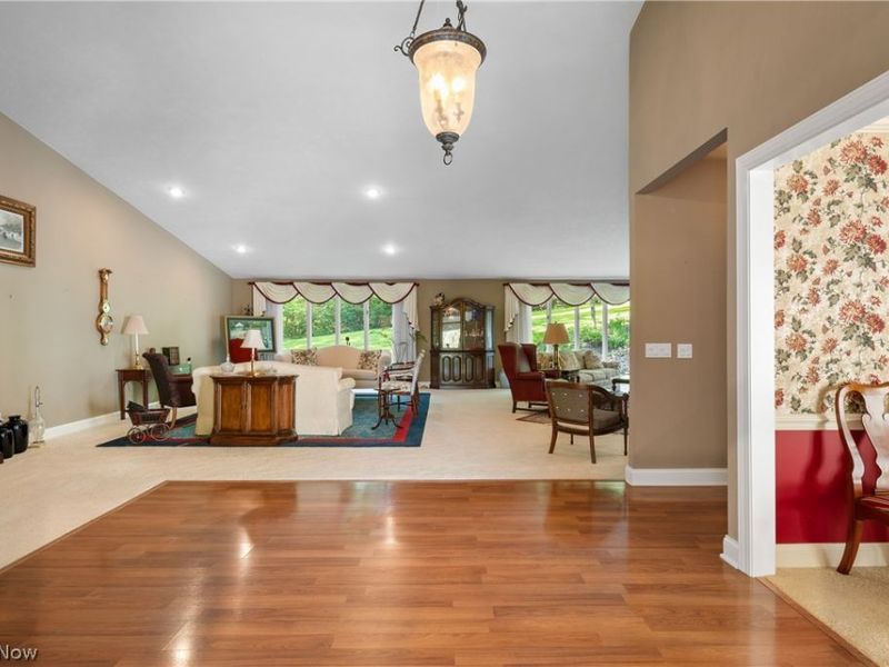 3200 Croydon Drive NW, Canton, OH 44718 Photo 6