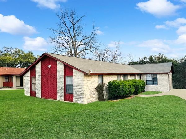 7402 Geneva DR, Unit B, Austin, TX 78723