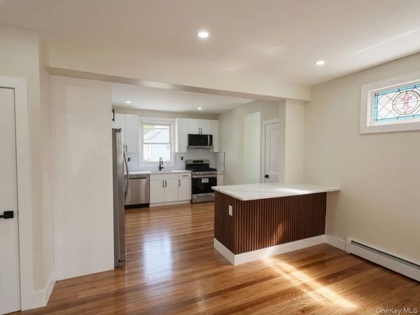 119-48 190th Street , Saint Albans, NY 11412