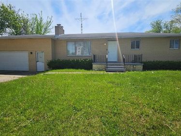 2469 Hatherly Avenue, Flint Twp, MI 48504