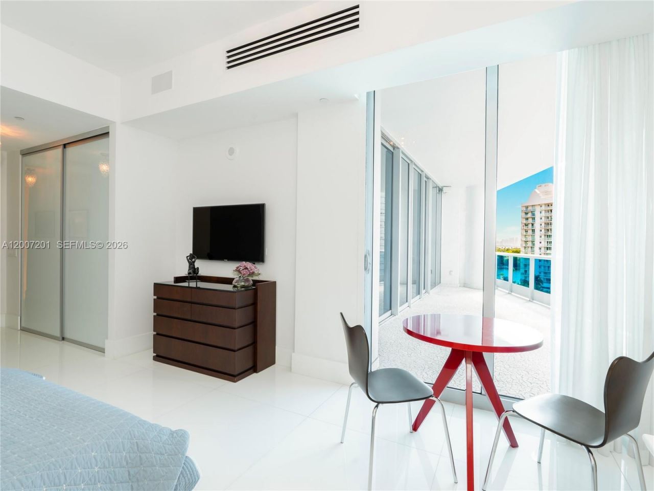 5959 Collins Ave , Unit 906, Miami Beach, FL 33140 Photo