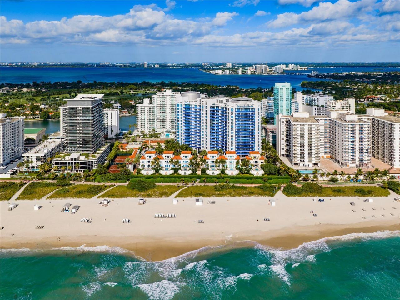 5959 Collins Ave , Unit 906, Miami Beach, FL 33140 Photo