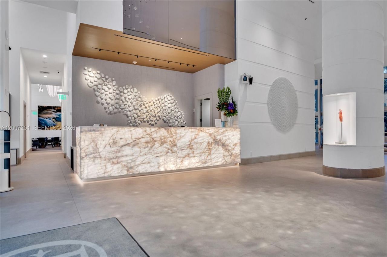 5959 Collins Ave , Unit 906, Miami Beach, FL 33140 Photo