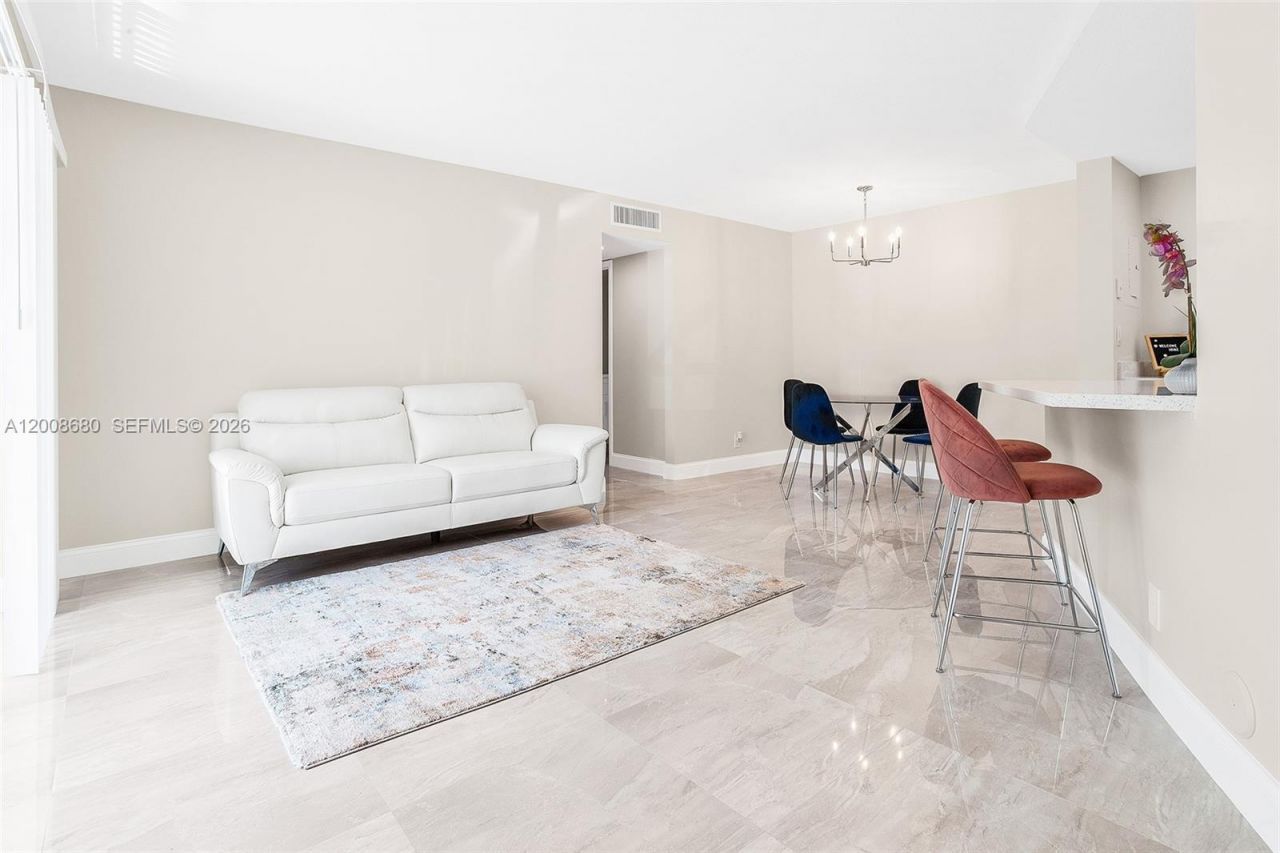 7527 S Oriole Blvd , Unit 101, Delray Beach, FL 33446 Photo