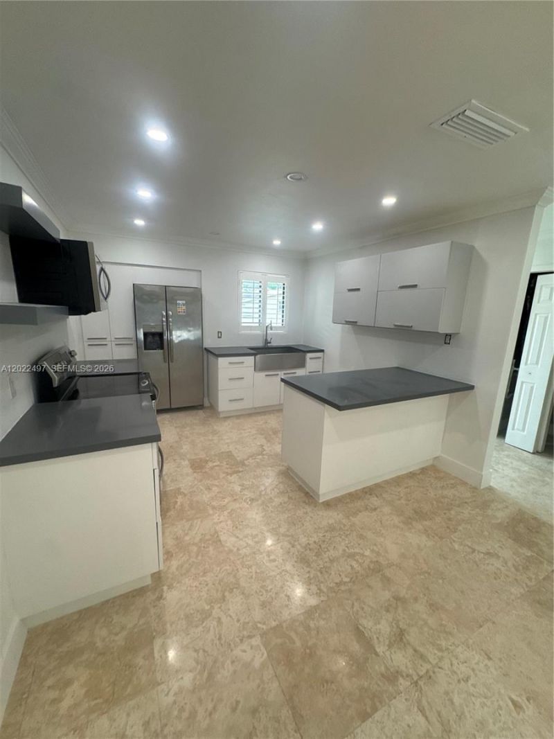 13932 Kendale Lakes Dr , Unit 13932, Miami, FL 33183 Photo