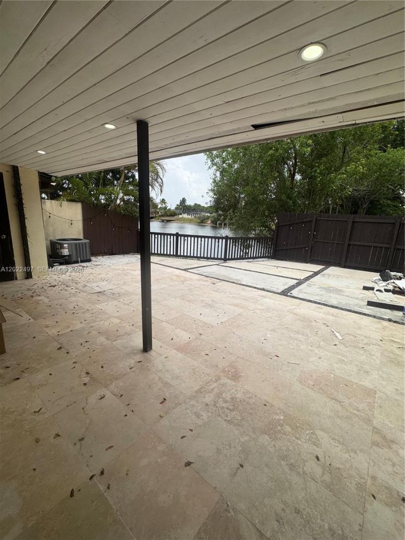 13932 Kendale Lakes Dr , Unit 13932, Miami, FL 33183 Photo