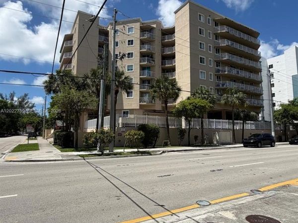 102 SW 6th Ave , Unit 305, Miami, FL 33130