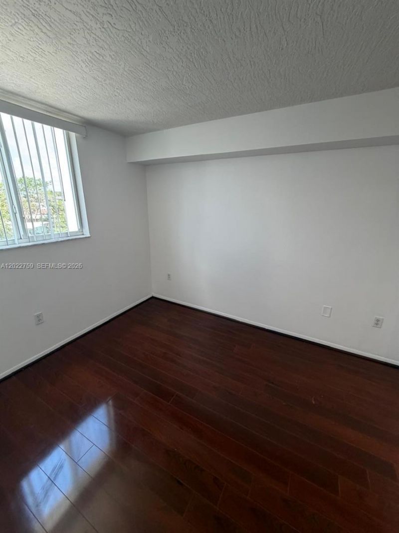 102 SW 6th Ave , Unit 305, Miami, FL 33130 Photo