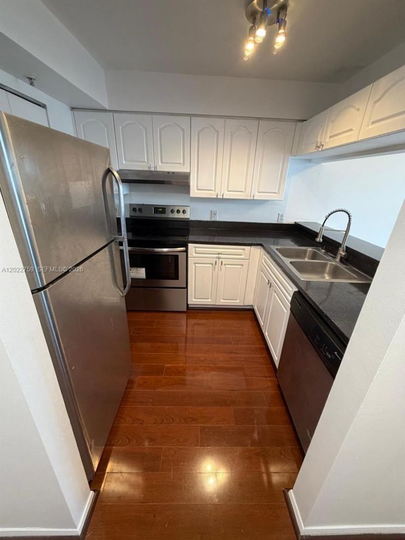 102 SW 6th Ave , Unit 305, Miami, FL 33130 Photo
