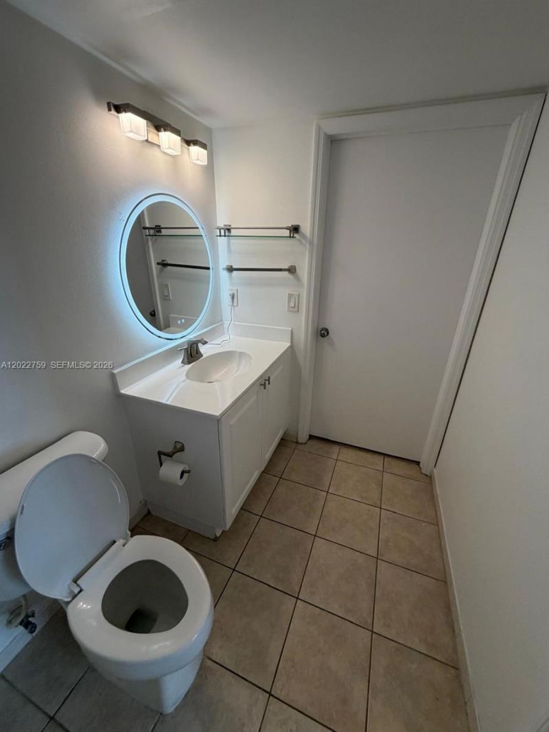 102 SW 6th Ave , Unit 305, Miami, FL 33130 Photo
