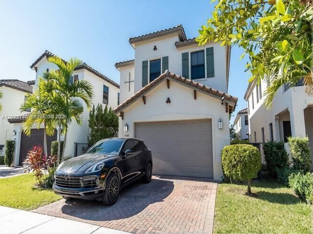 9794 W 34th Ct , Hialeah, FL 33018 Photo