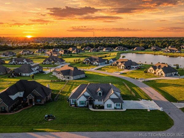 8202 N 150th East Avenue, Owasso, OK 74055