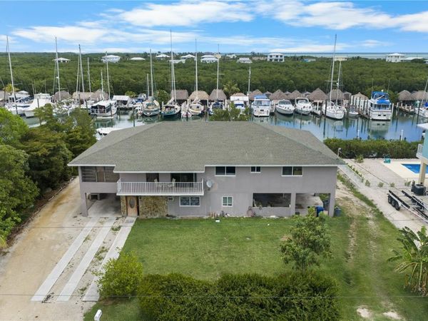 2100 AVENUE H , MARATHON, FL 33050