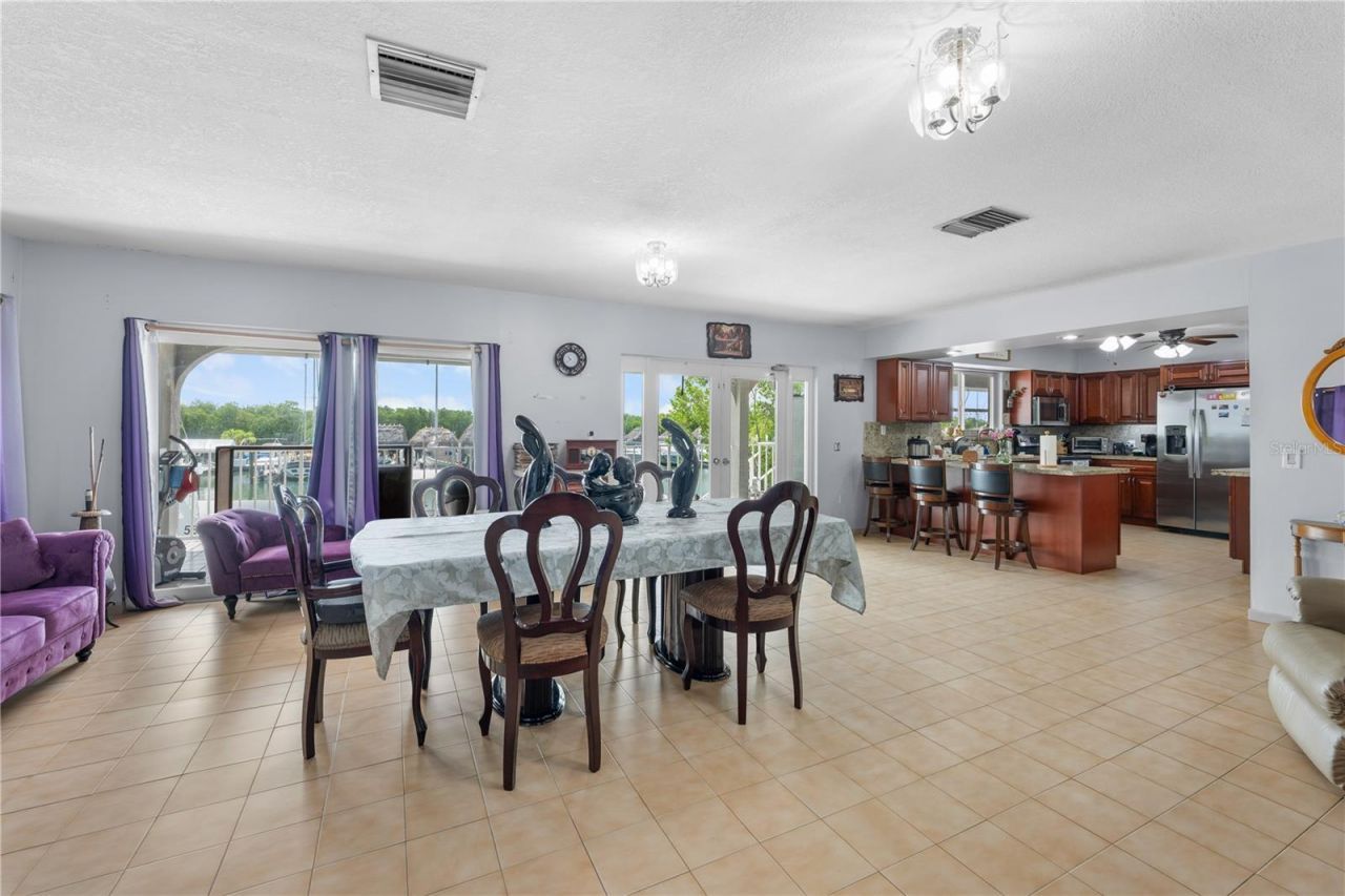 2100 Avenue H , Marathon, FL 33050 Photo
