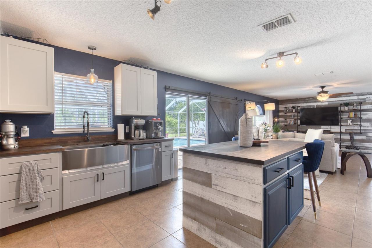 201 Underwood Trail , Palm Coast, FL 32164 Photo