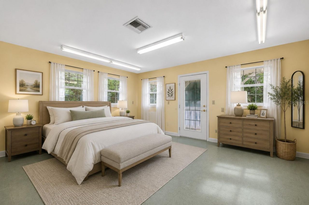 493 Malauka Loop, Ocklawaha, FL 32179 Photo