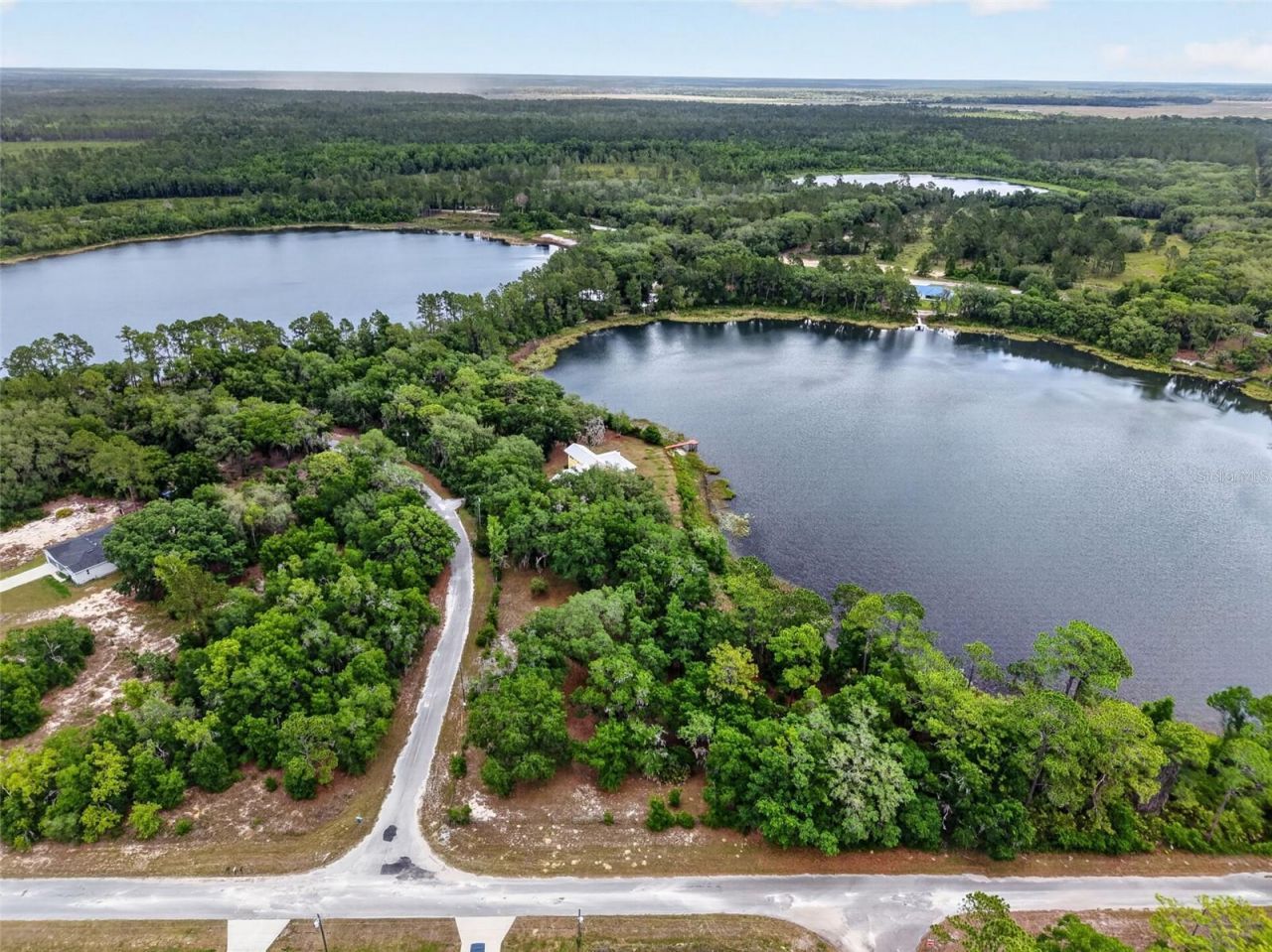 493 Malauka Loop, Ocklawaha, FL 32179 Photo