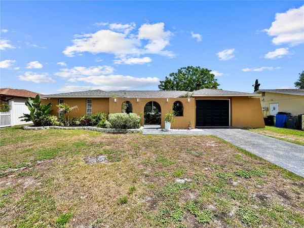 6904 TIERRA LINDA STREET , PORT RICHEY, FL 34668