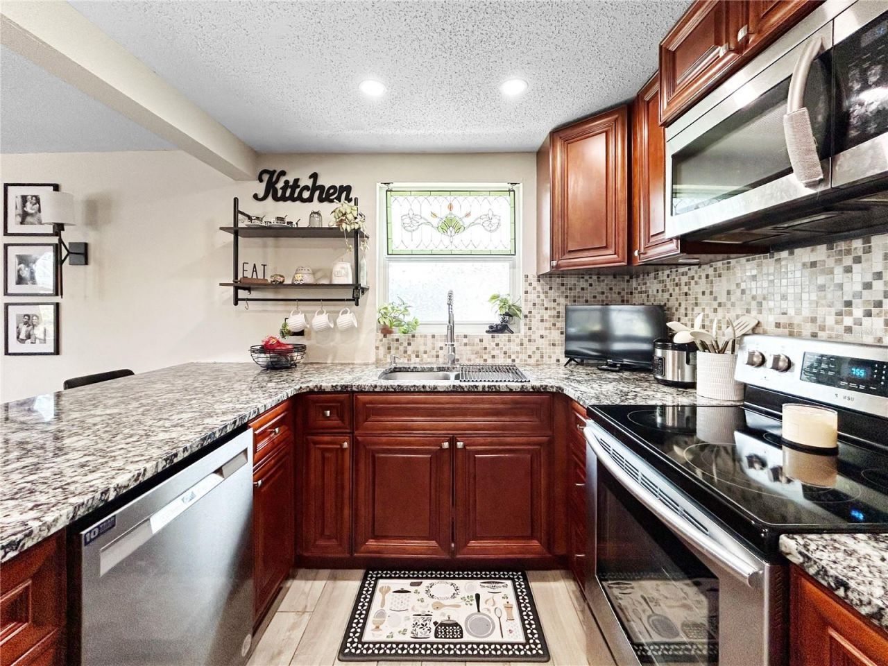 6904 Tierra Linda Street , Port Richey, FL 34668 Photo