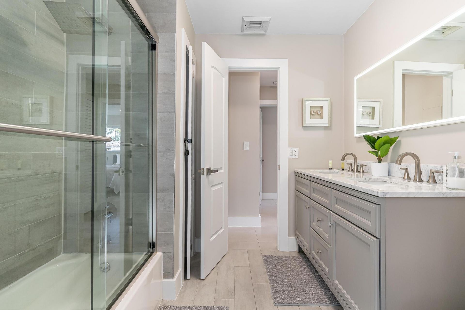 300 SE 8th Court, Pompano Beach, FL 33060 Photo