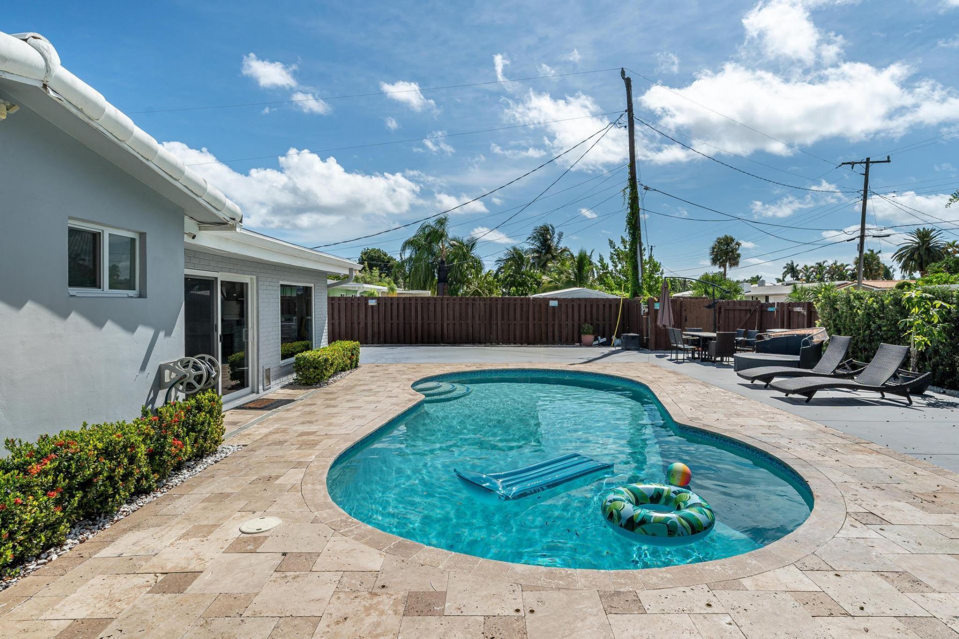 300 SE 8th Court, Pompano Beach, FL 33060 Photo