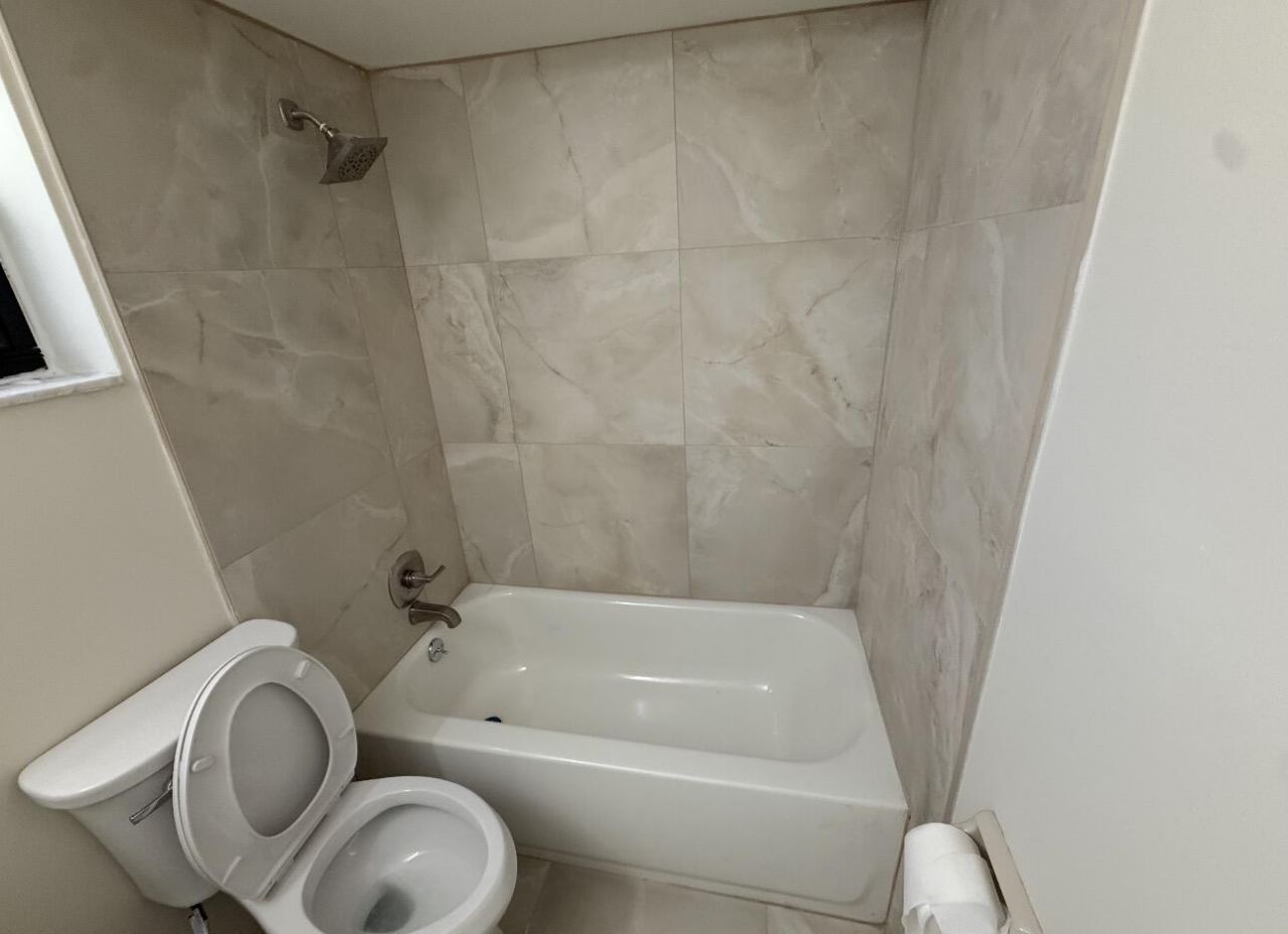 9083 W Highland Pines Drive, Unit 9083, Palm Beach Gardens, FL 33418 Photo