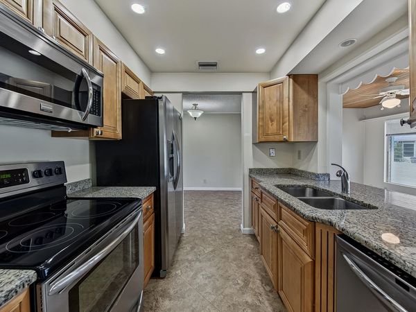 2581 E Golf Boulevard, Pompano Beach, FL 33064